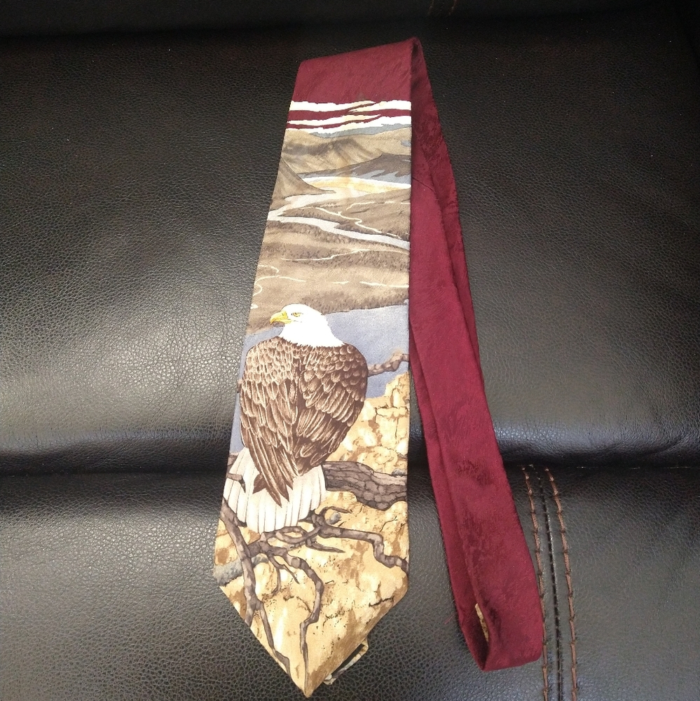 Endangered Species Tie